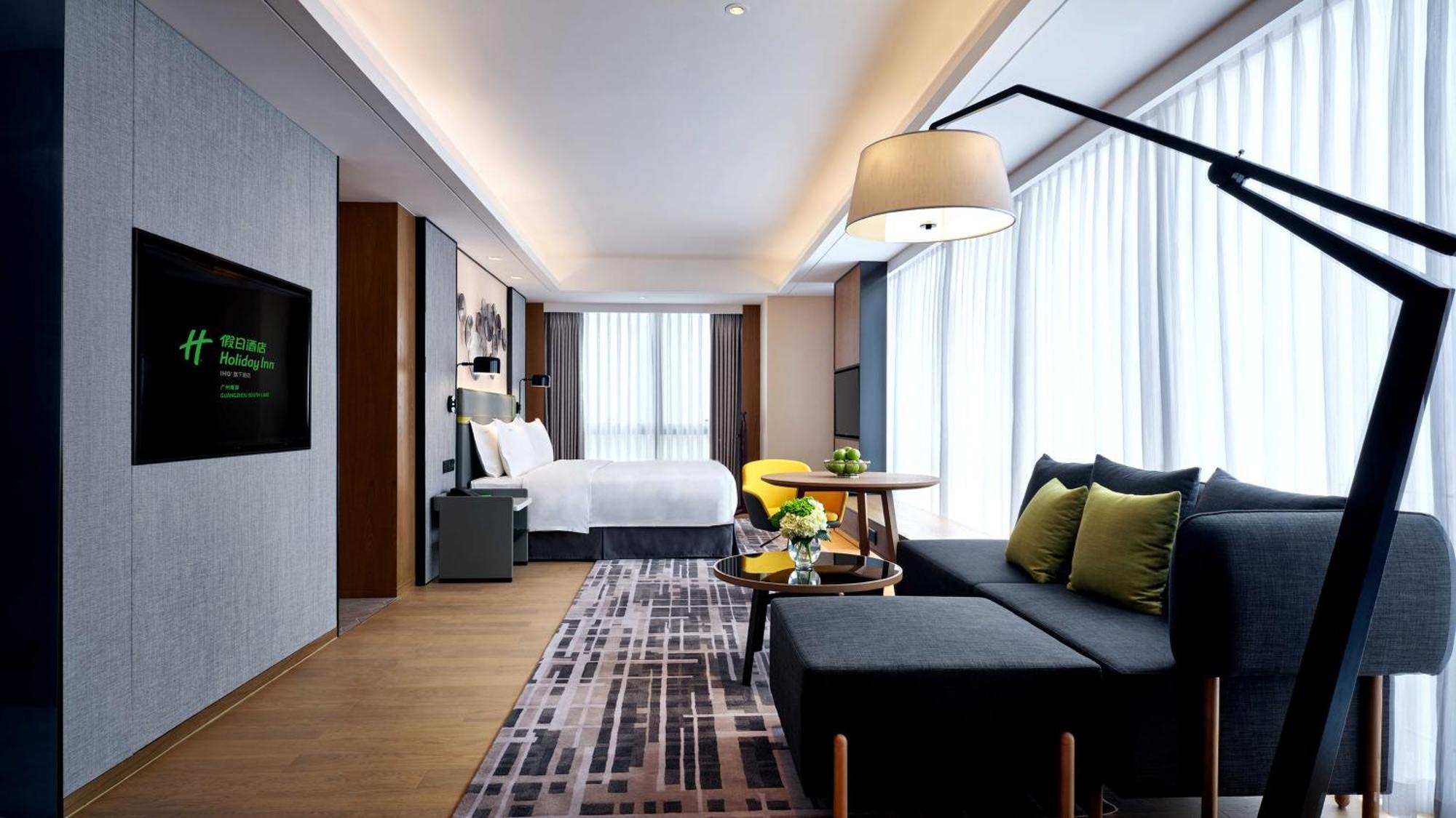 Holiday Inn Guangzhou South Lake Hotel - Ideal For Business & Leisure エクステリア 写真